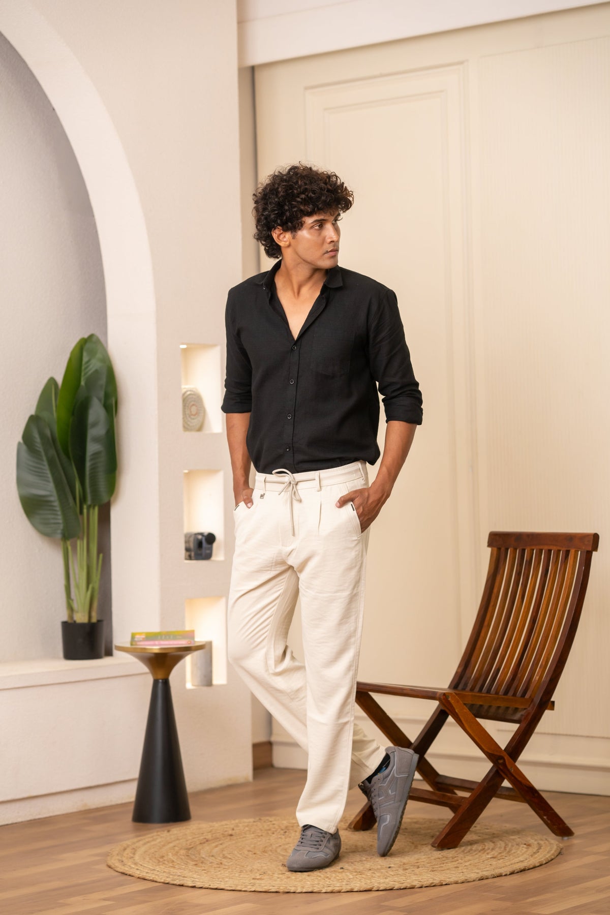 Pleated Relaxed Trousers