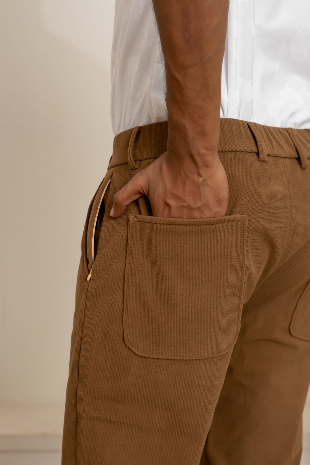 PRAYAG II Trousers - Mud