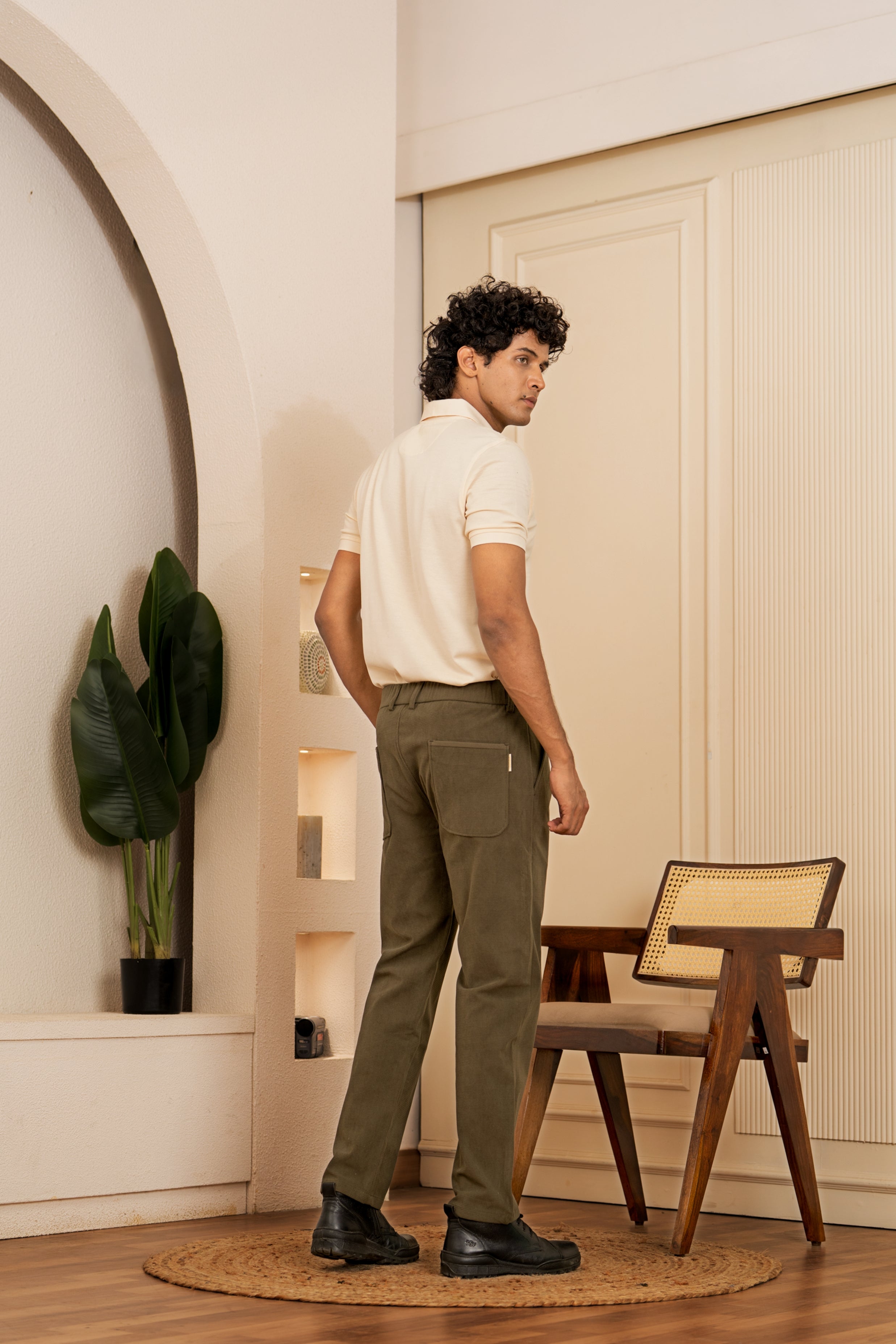 PRAYAG II Trousers - Olive