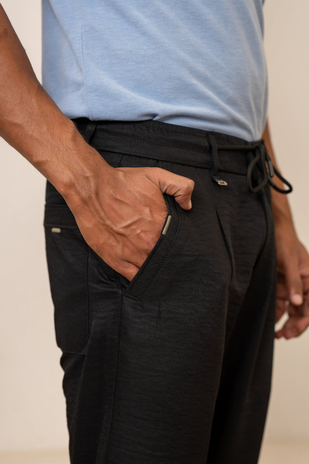 Black Pleated Relaxed Trousers