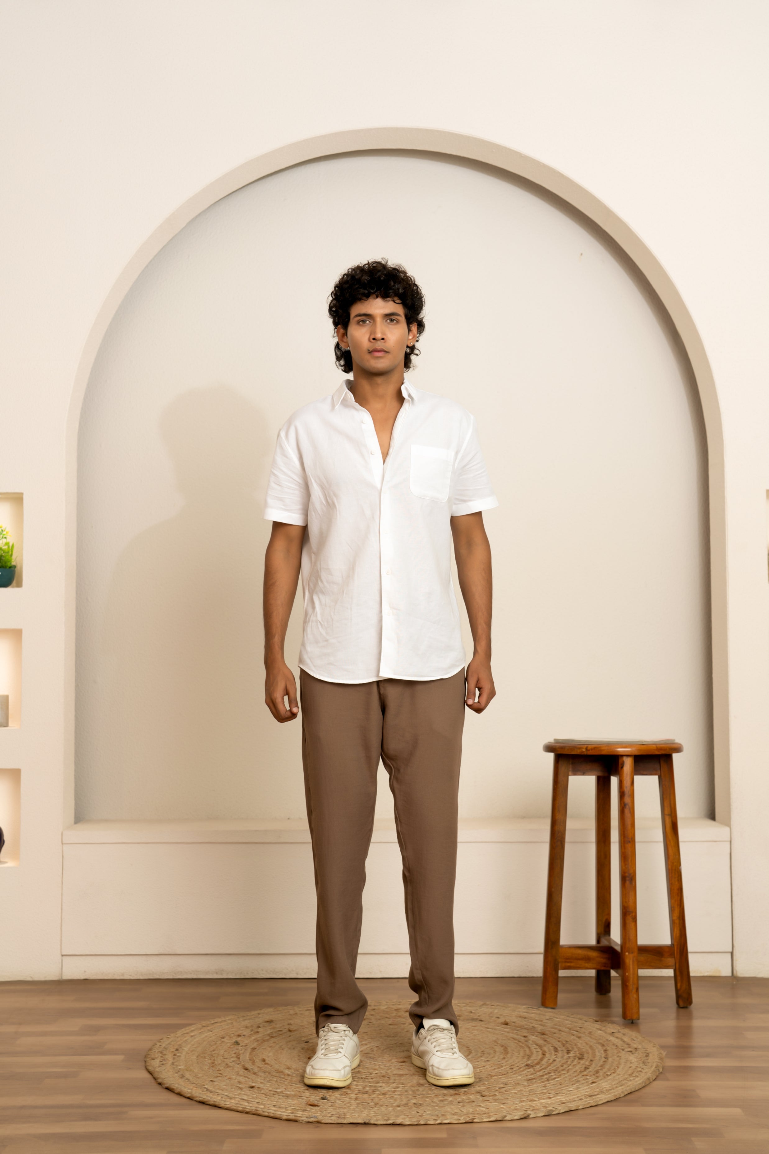PRAYAG I Trouser - Mud