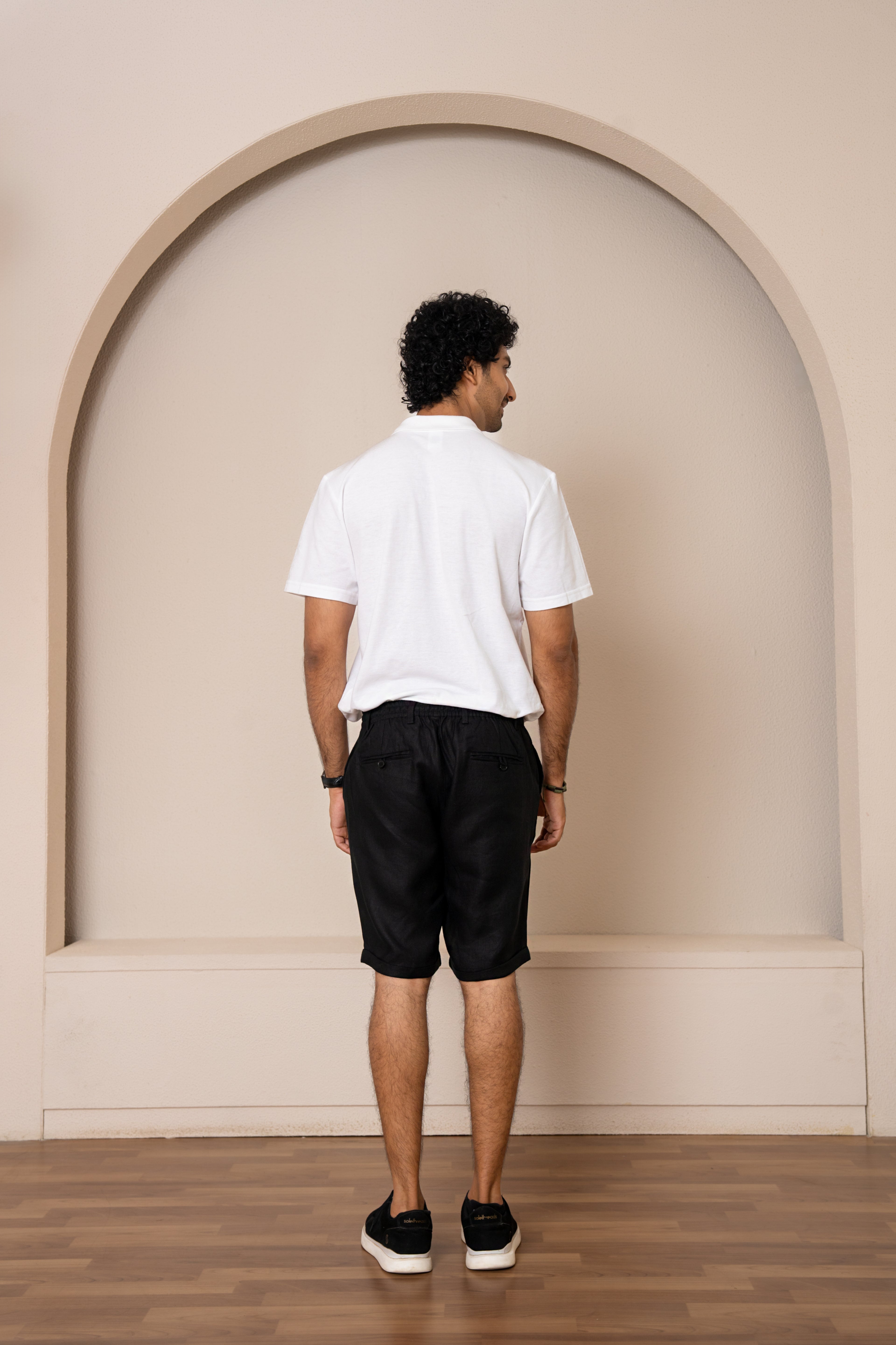 AWADH Floaters - Black